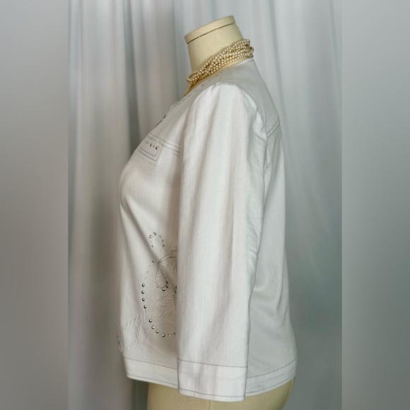 Alfred Dunner White Blazer with Textured Fabric and Rhinestone Accents (741) - Picture 5 of 13